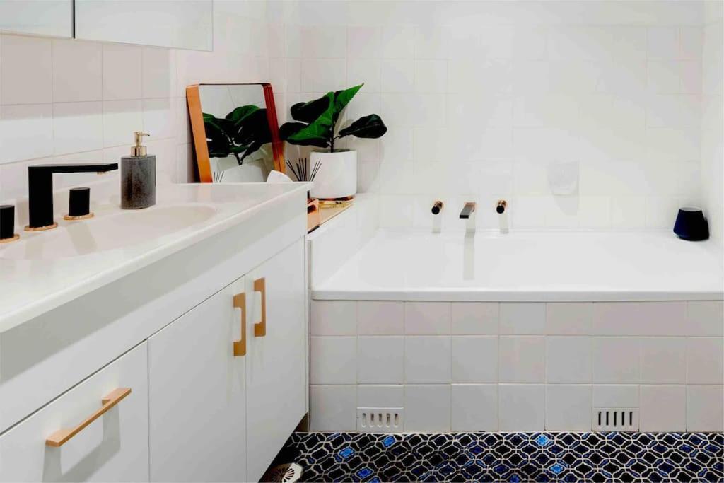 Harbourside Style, 2 Bed, A/C, Pool -Elizabeth Bay Appartement Sydney Buitenkant foto